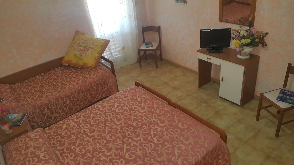 Hotel Menta E Rosmarino モンテ・サンタンジェロ 部屋 写真